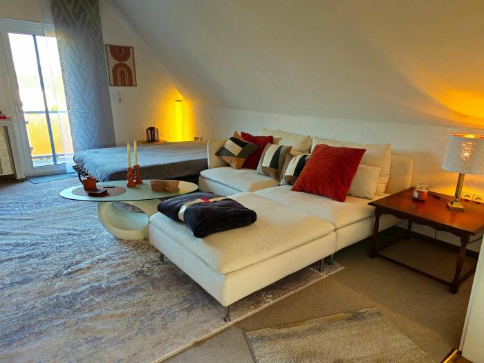 Gemütliche Dachgeschoßwohnung mit Balkon in Dortmund