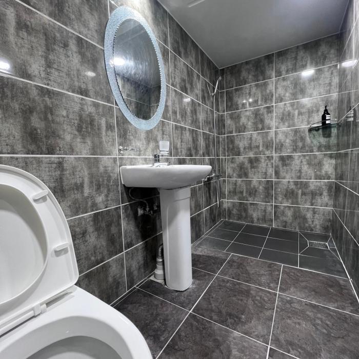 운영하지 않는 숙소 예약 x