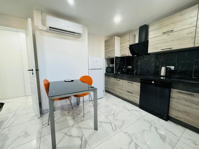 Appartement 300m de la mer