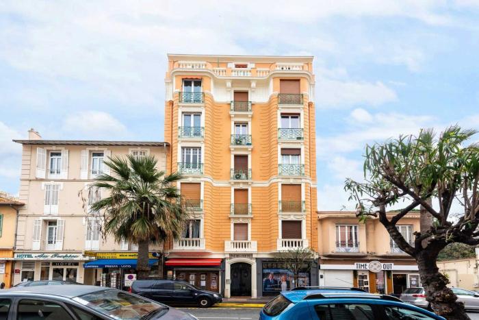 Modern apartment -2BDR 6P - 300m from the BEACH