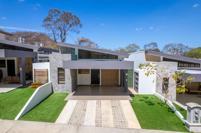 Sophisticated Home with a Chic Design and a Private Terrace with a Plunge Pool