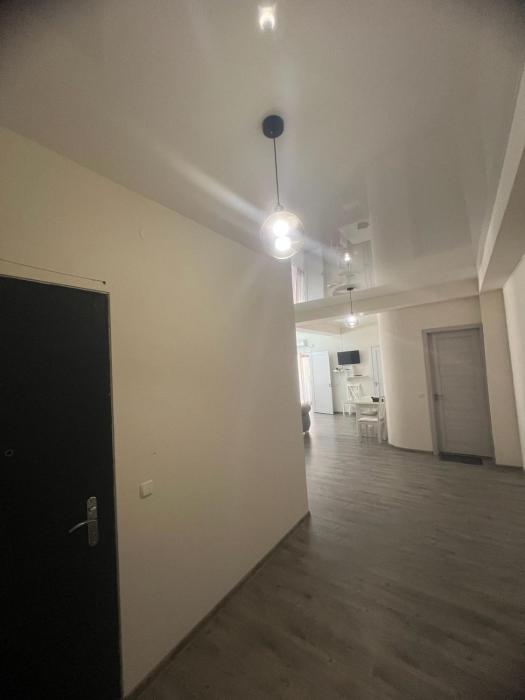 SWEET APARTMENT RUSTABELi