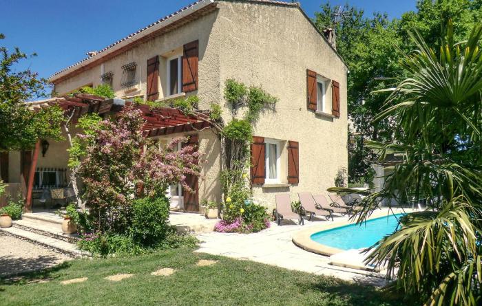 Amazing Home In Vedène