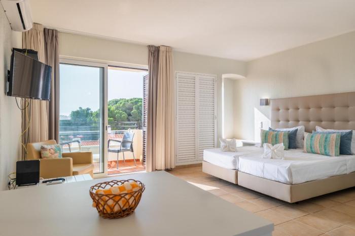 Studio with Sea View - Free Wi-Fi - Pool