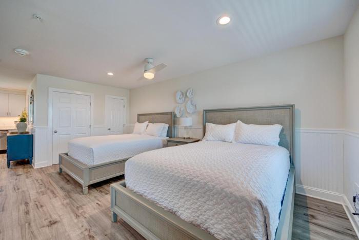 2004 Queen Suite, 2nd Floor Oasis