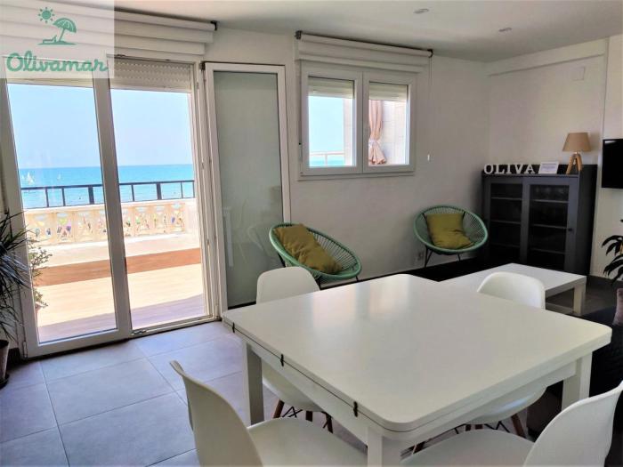 Ático frente al mar