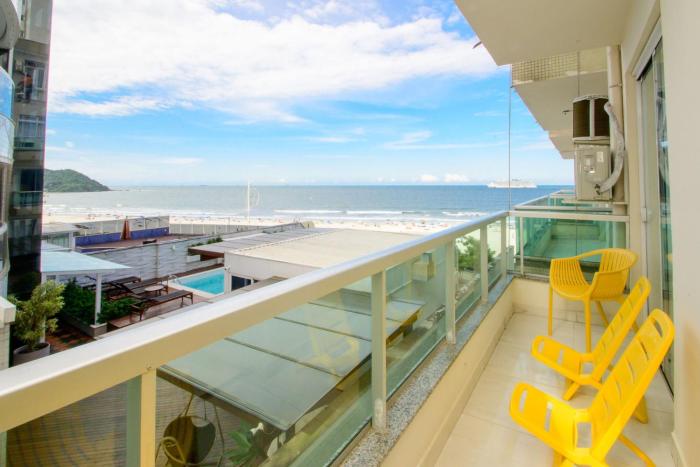 Av Atlântica Sacada c vista mar em BC BW8355