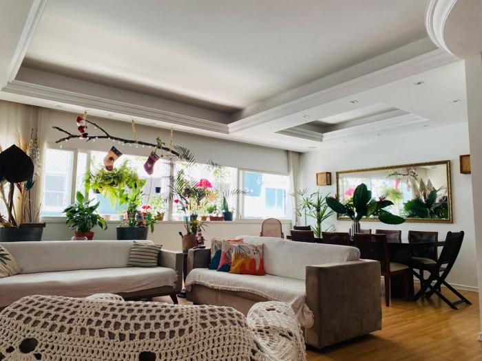 Spacious 160 m2 apartment in the south zone of Rio!