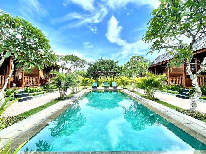 Uluwatu Wooden Villa