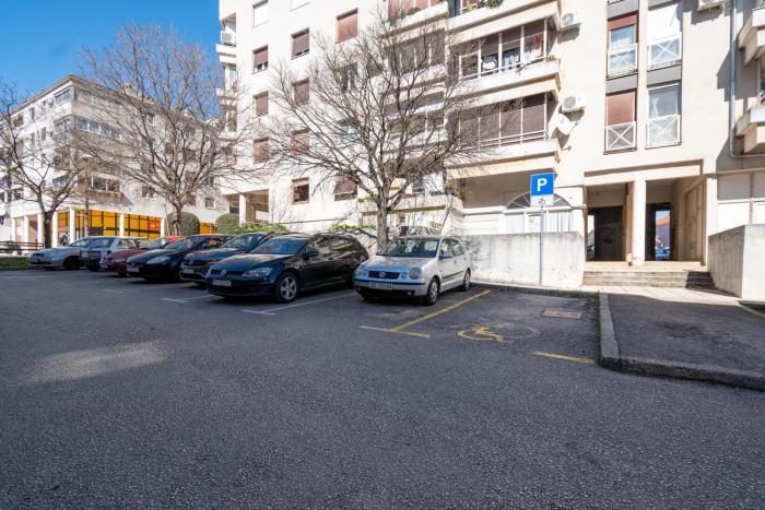 Apartments with WiFi Zadar - 23530