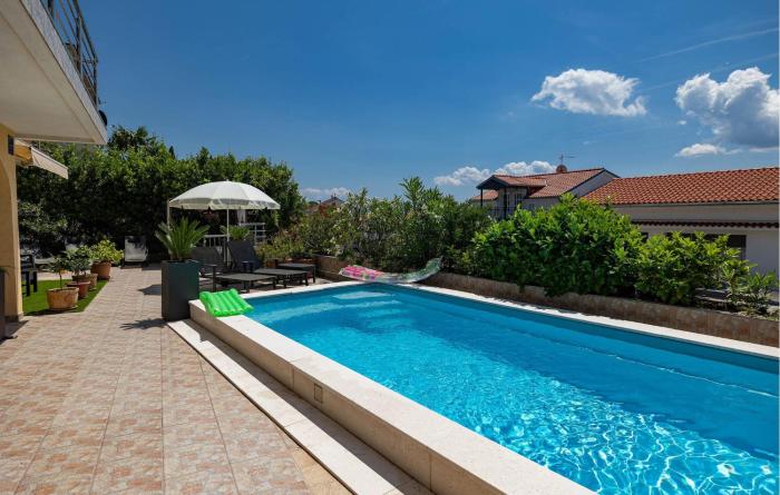 1 Bedroom Awesome Apartment In Dramalj