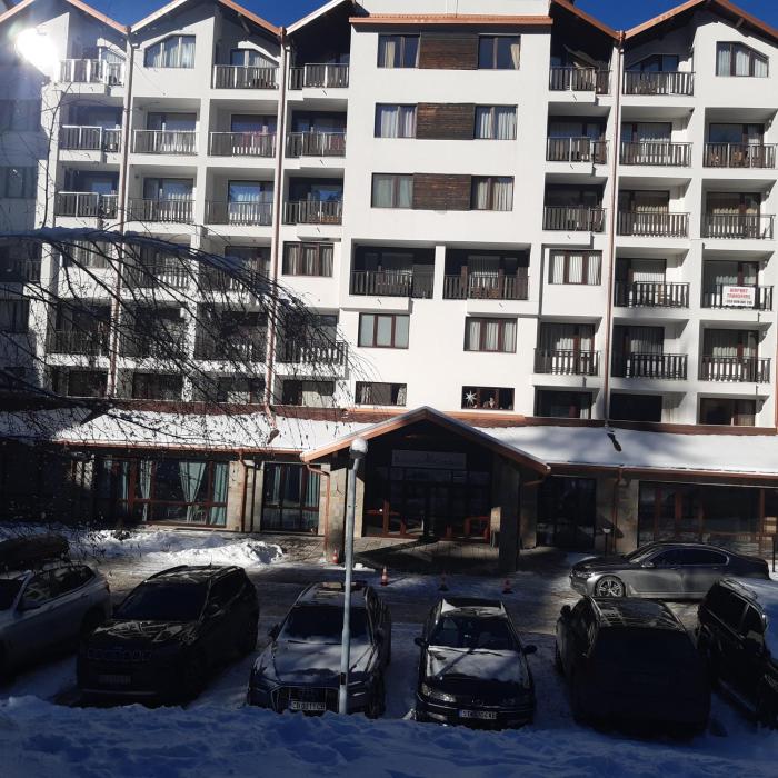 ТЕС Боровец Гарденс