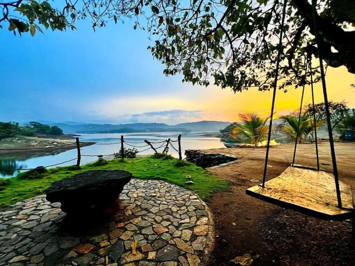 Elizabeth Water Gate