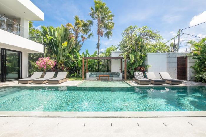 5BR Marvel, 200m to Finns Beach Club Delight