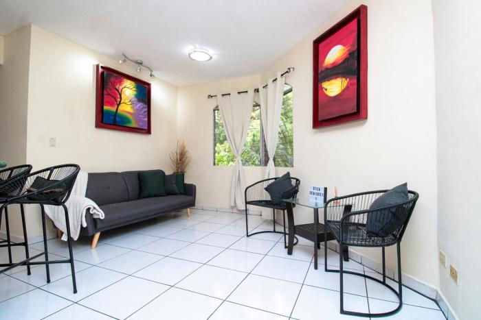 Modern Stylish Apt in Secure Area in San Salvador