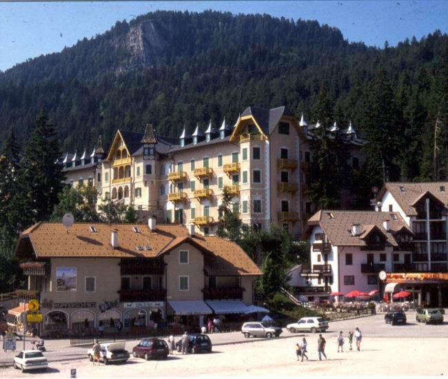 SISSI MENDEL Residence