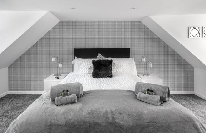 Castle Street Apartments - Luxury Kilchattan Apartment