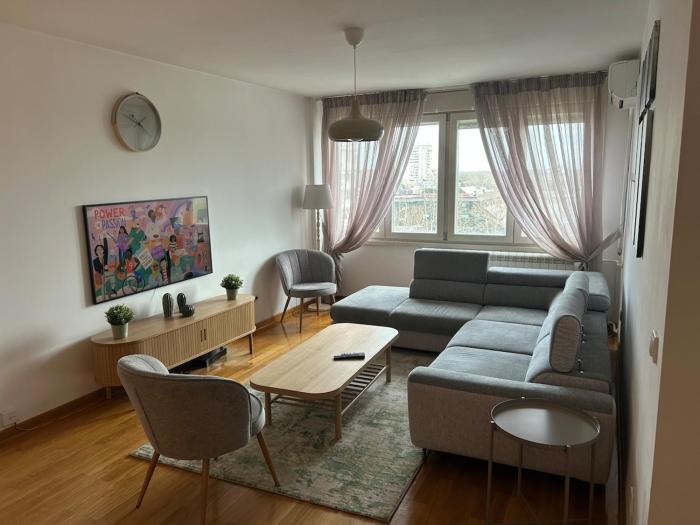 Urban Oasis - Fontana Novi Beograd