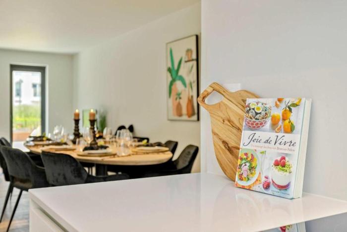 Unique holiday home with 4 bedrooms near the beach! T100