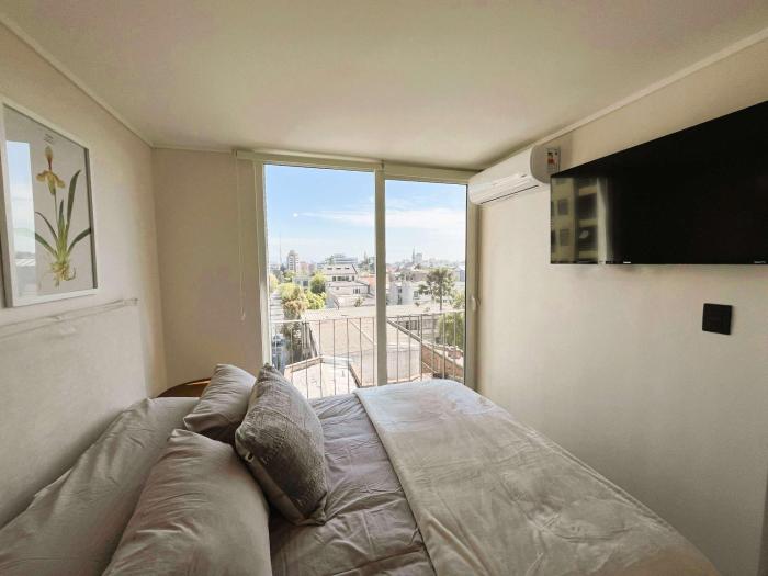 HOM I WiFi, AA, Terraza, Transporte, Acceso seguro