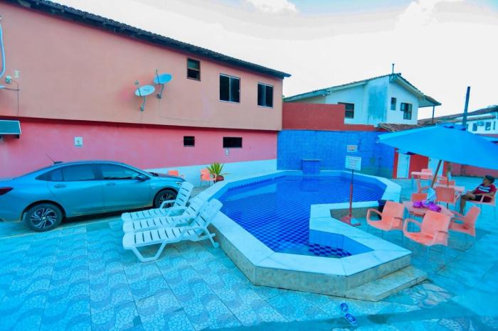 APTO 08 min a PÉ, Praia Taperapuan! Piscina! Estacionamento Grátis!