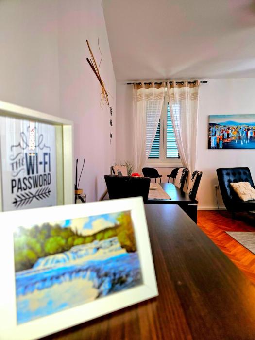 Apartman Square view