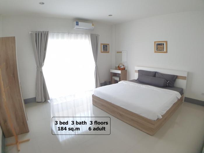 House in community mall, spacious 6 people, 3BR