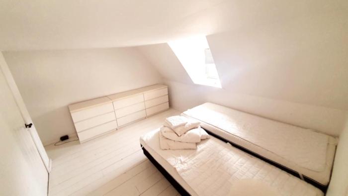 Idyllisk bolig i skoven