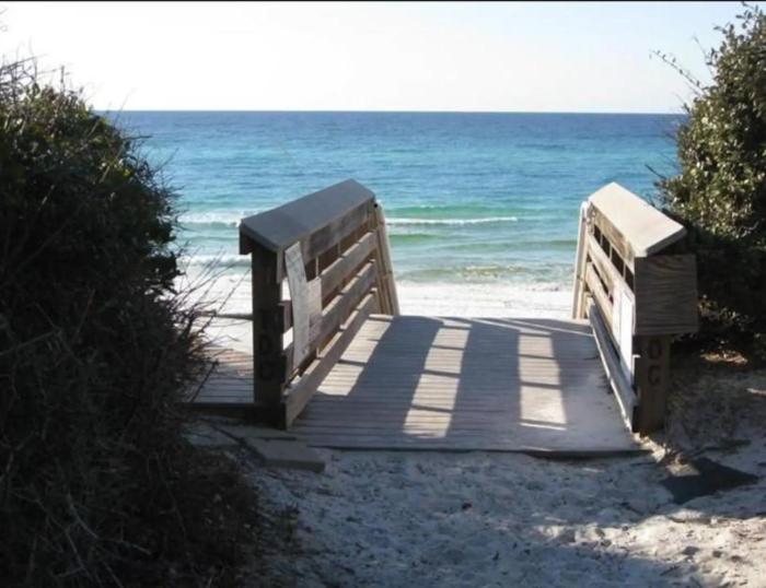 Blue Haven - Upstairs