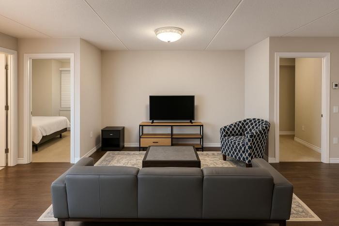 2 Bedroom Condo in Milton