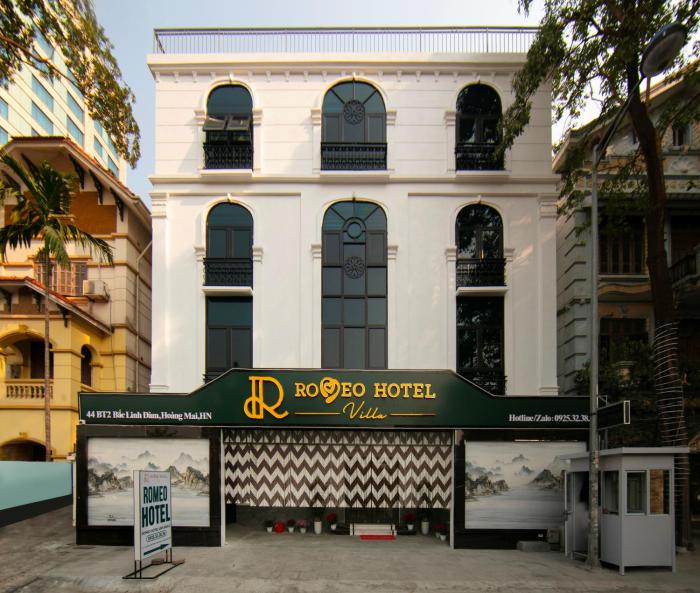 Romeo 2 Hotel - 44BT2 Bắc Linh Đàm - by BAY LUXURY