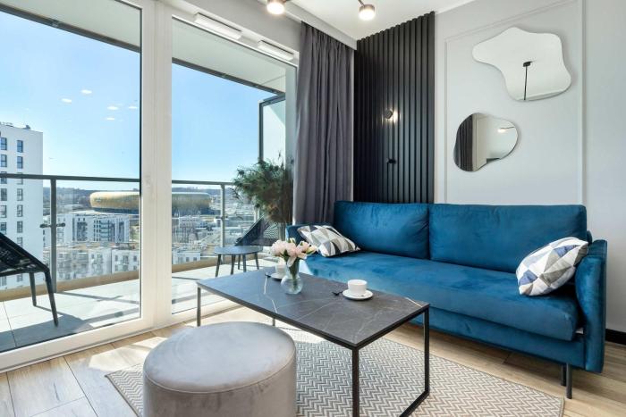 Prestigious Apartment with Parking in Gdańsk by Noclegi Renters