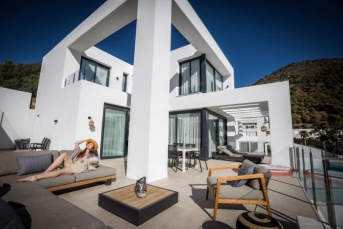 Buenavista Hills Casa Arce 4 bedroom with Seaviews