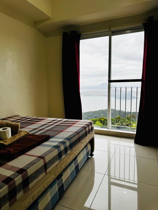 Wind Suites Tagaytay Condotel