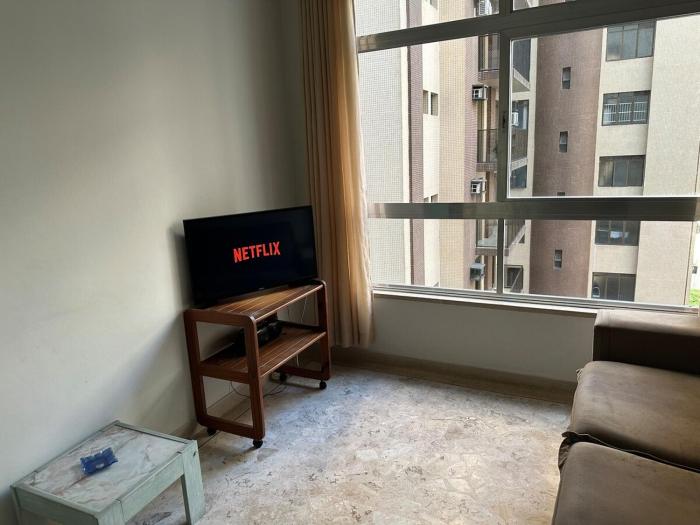 Apto confortável na Praia das Pitangueiras!