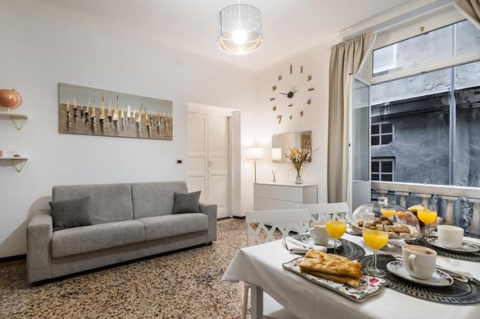 Fieno - Genoa Historic Center and Aquarium