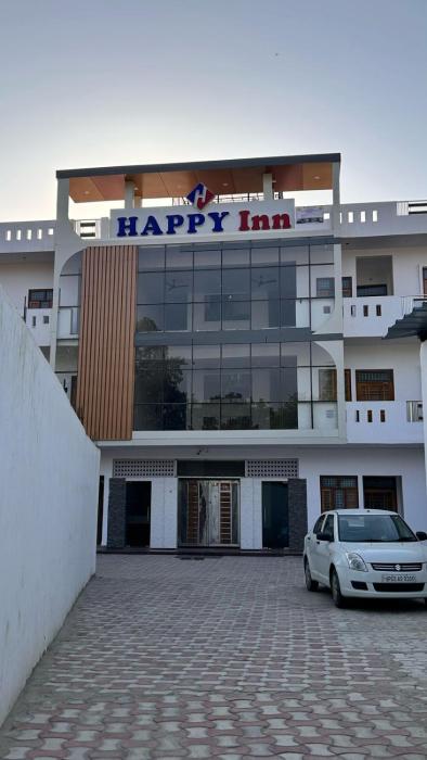 Happy Inn