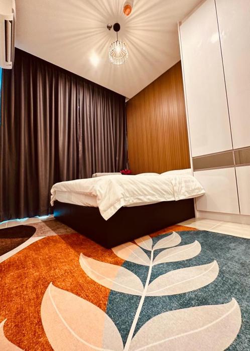 The Shore Cozy Homestay, Heart of KK City Centre
