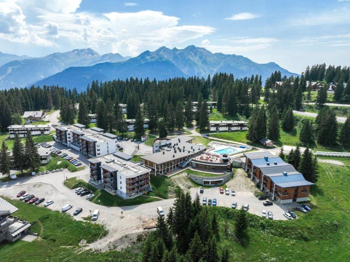 Belambra Clubs Les Saisies - Les Embrunes - Ski pass included