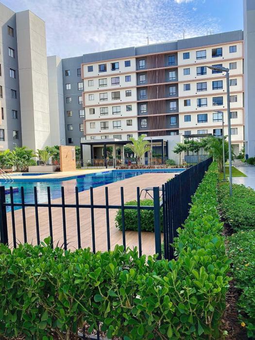 Apto novo condominio com vista para piscina