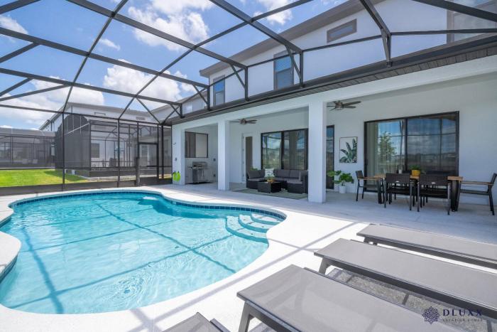 Top Elegance DLuxx Home at Paradiso Resort 10018