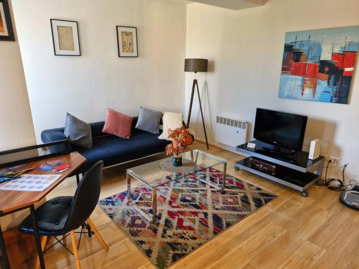 Cozy and comfortable stay in Providencia, close to everything you need