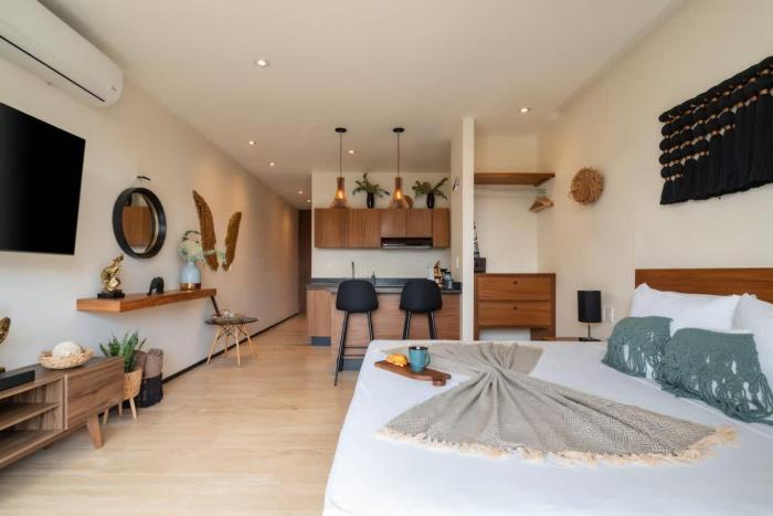 Tulum Hyde Master suite private balcony gym sunny pool