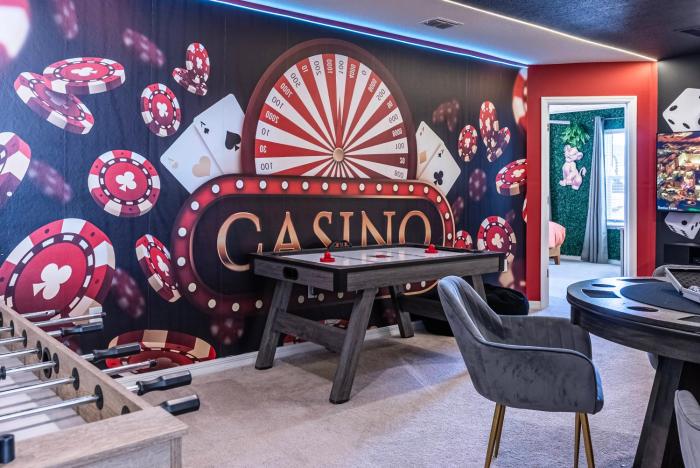 Brand NEW 10Bedrooms8 Baths At Windsor Island