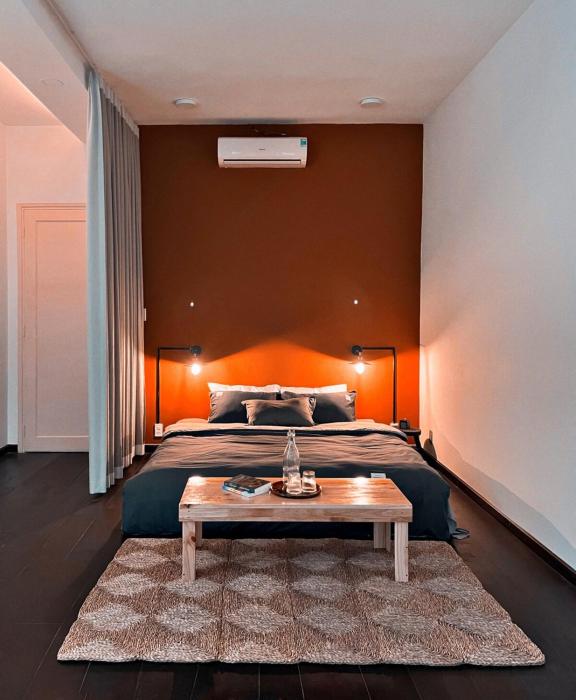 District 1 - Saigon Center - 100m2 Vintage Fusion Apartment