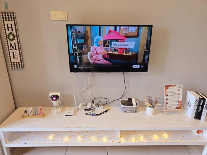 Comfy Studio Neo Damansara Ikea Ikano 2Pax1CP