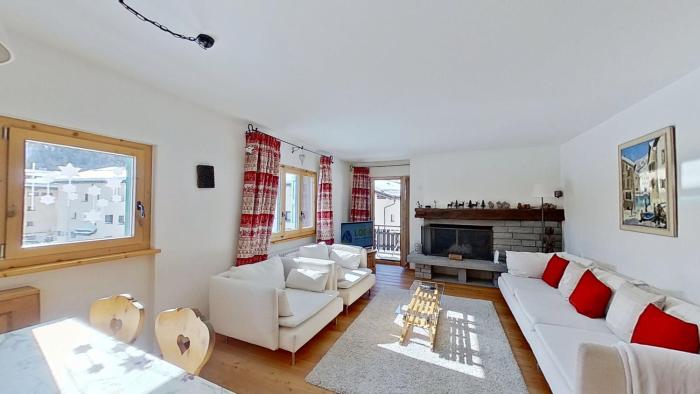 Abitaziun Glüna - Celerina