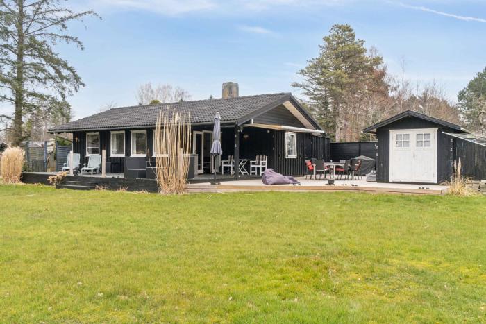 Lovely Cottage In Peaceful Surroundings