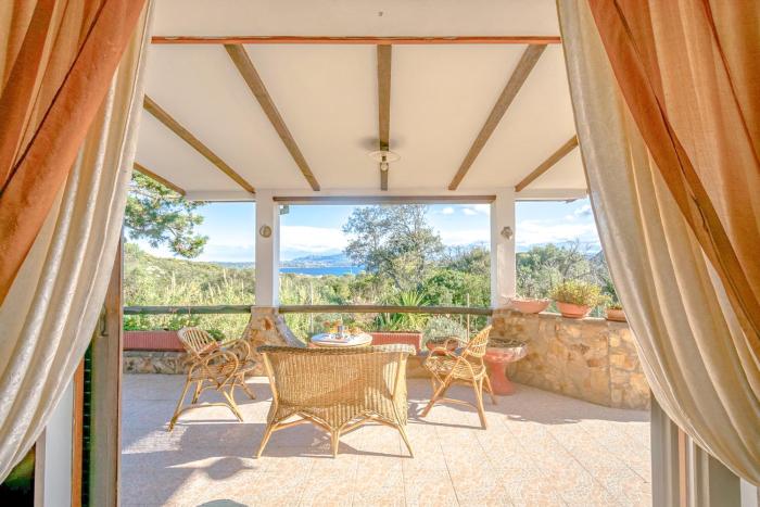 Villa Chiara 2 bedr, View, Parking, Garden, Grill