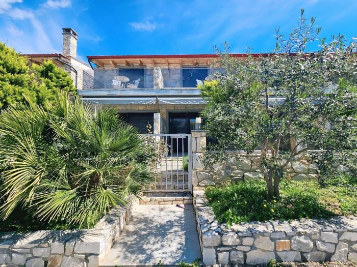 Maisonette by the sea